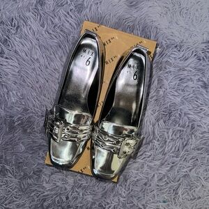 MIX NO. 6 Women's Silver Loafers